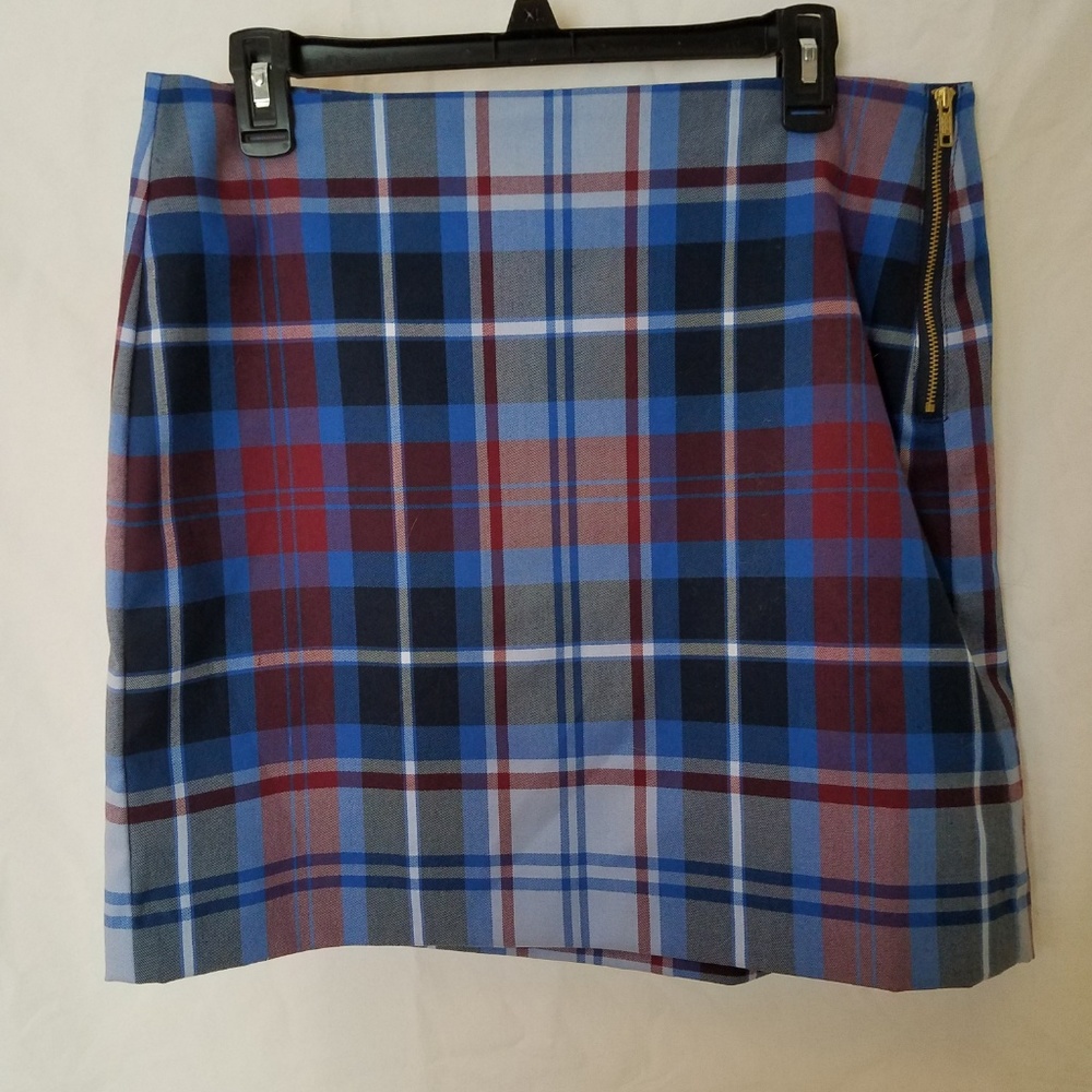 Tommy Hilfiger plaid skirt